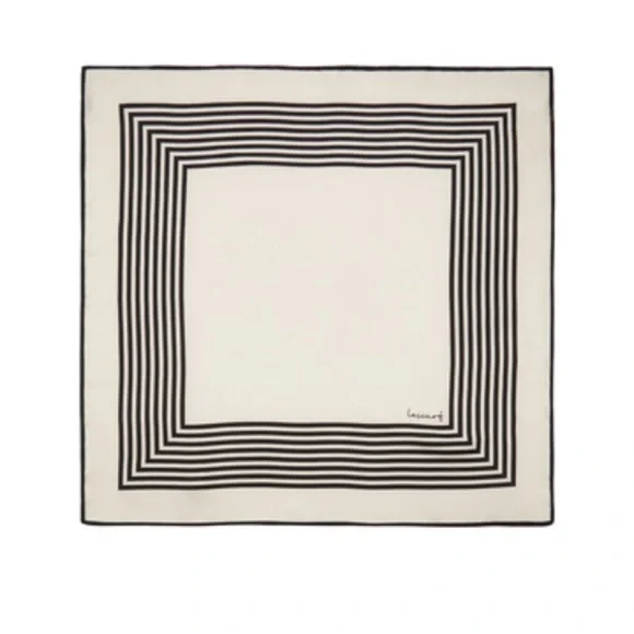 Le Scarf silk scarf NWOT - Picture 3 of 9